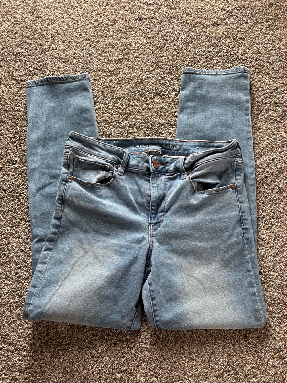 American Eagle Outfitters Light Blue Skinny Jeans